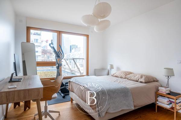 Courbevoie, Maison 4 Chambres -  135 m² à vendre