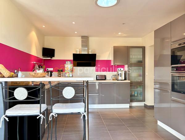 Vente Maison100 m² - 4 Pièces - CARENTAN LES MARAIS (50500)