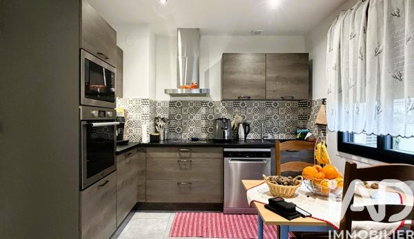 Maison à vendre 5 pièces 80 m² Pont-Sainte-Marie