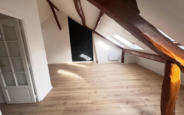 Appartement à vendre    3 pièces • 60 m2 Vincennes
