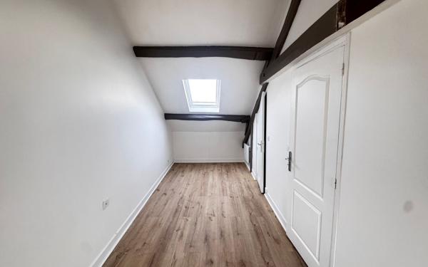 Appartement à vendre    3 pièces • 60 m2 Vincennes