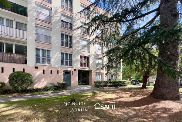 Appartement 2P 1 chambre 48m2 Yerres avec parking