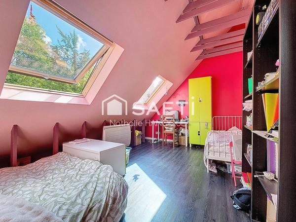 Belle maison traditionnelle aux beaux volumes