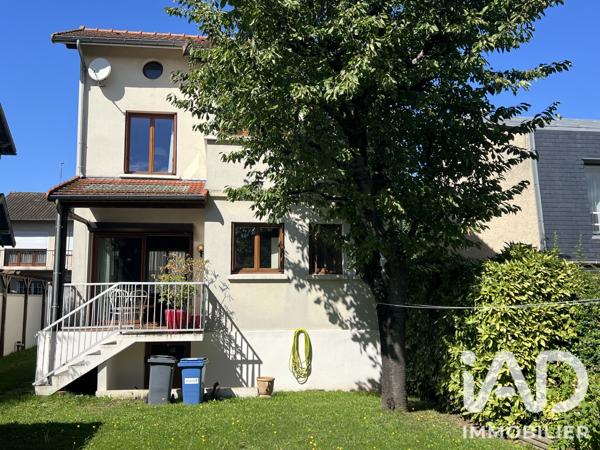 Maison à vendre 5 pièces 92 m² Versailles