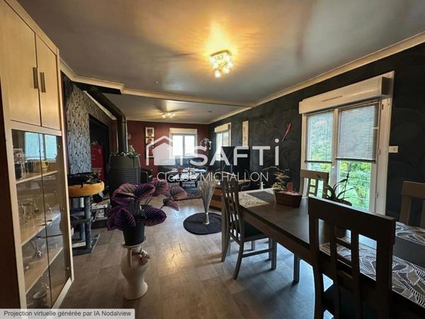 charmante maison de 85 m² avec une vue unique et imprenable sur Pouancé.