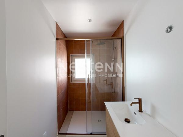 Gardanne centre- Maison 4 pièces d'une surface de 110 m2 entièrement rénovée avec jardin