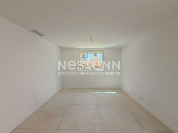 Gardanne centre- Maison 4 pièces d'une surface de 110 m2 entièrement rénovée avec jardin