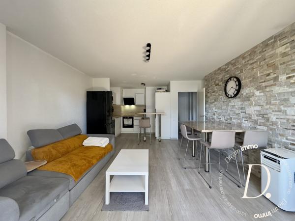 T4 lumineux avec balcon, parking & suite parentale