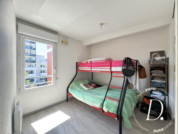 T4 lumineux avec balcon, parking & suite parentale