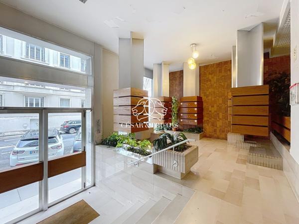 LYON 6 – Massena-Tête d’Or. T1 27 m² sans vis-à-vis