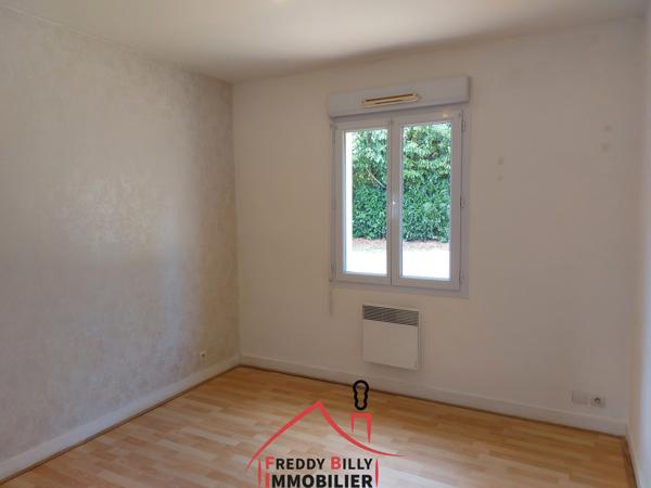Pavillon plain pied - 3 ch - garage et jardin clos