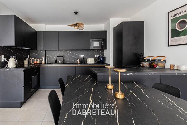 Appartement - 74 m² - 2 chambres