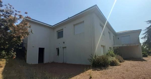 Maison d'Architecte de 283m²