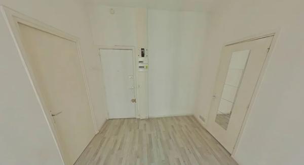 APPARTEMENT T2 A LOUER - LYON 2EME ARRONDISSEMENT La Bourse-Grenette 23.31 m 2 675 € charges comprises par mois