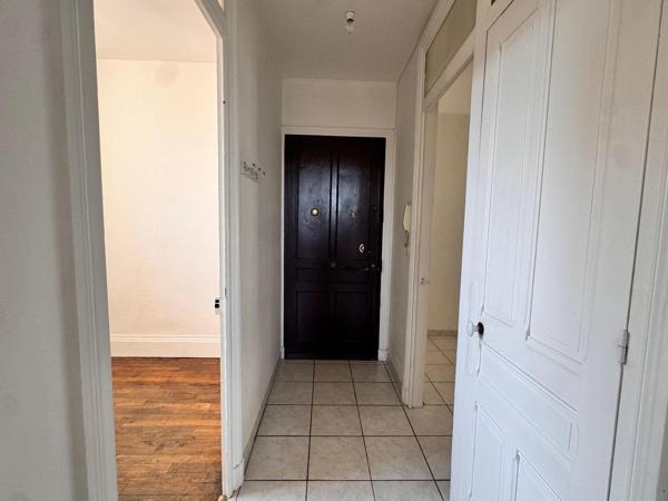 Appartement 3 pièces de 59 m² à Ecully