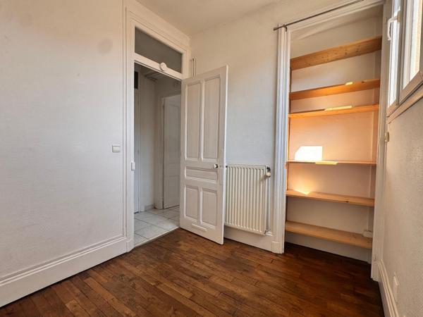 Appartement 3 pièces de 59 m² à Ecully