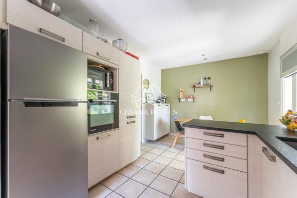 Maison familiale 5 chambres à vendre – Terrain 632 m²