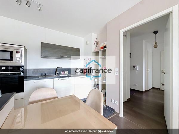 RENNES, à Vendre T3 de 61 m2 avec terrasse et vue exceptionnelle, parking sous-sol, cave