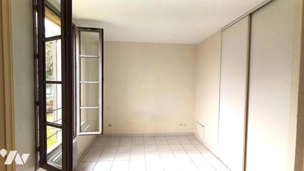 Appartement T2 dans une résidence sécurisée avec terrasse et son parc privatif