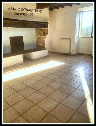 Dpt Gers (32), à vendre MASSEUBE maison P5 de 129 m² - Terrain de 3981 avec dépendances.