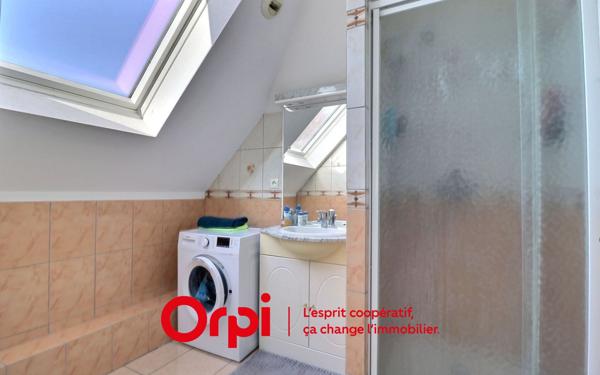 Immeuble à vendre    5 pièces • 115 m2 Erstein