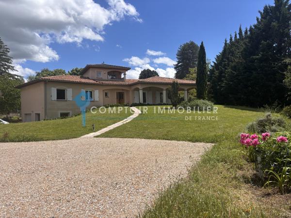Maison
                                                                                                                                                                                                                                                                                                                        5 pièce(s)                                                                                                                                                                                                          4 chambre(s)                                                                                                                                                                                                          165  m²