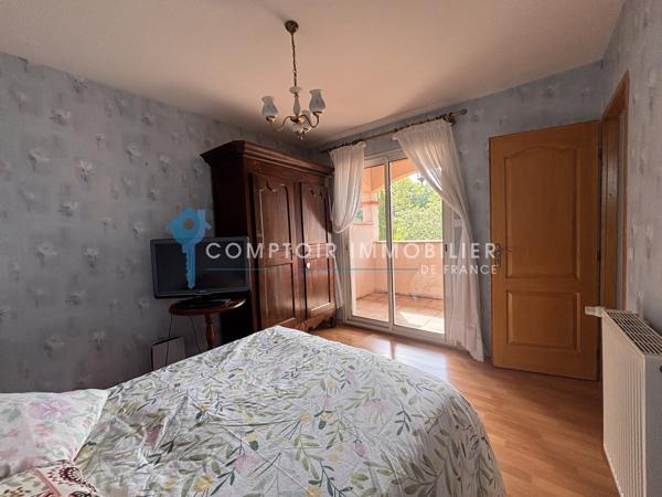 Maison
                                                                                                                                                                                                                                                                                                                        5 pièce(s)                                                                                                                                                                                                          4 chambre(s)                                                                                                                                                                                                          165  m²