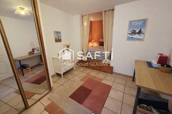 BELLE MAISON FAMILIALE DE CHARME 145 m² AVEC PISCINE