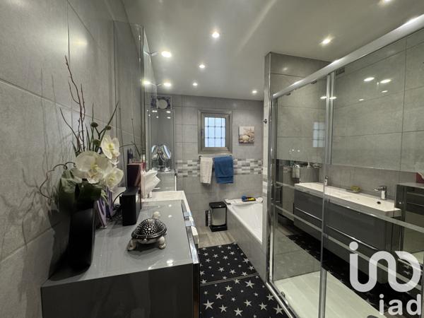 Location maison 8 pièces 171 m² Viry-Châtillon