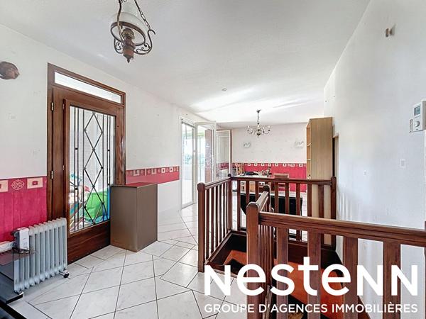 A VENDRE : Grande maison - 4 chambres - beau potentiel - 71680 CRECHES SUR SAÔNE