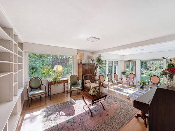 Maison à vendre - Suresnes 9 pièces de 257 m²