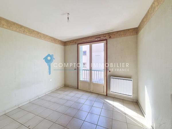 Immeuble
                                                                                                                                                
                                                                                                                                                
                                                                                                                                                
                                                    
                                                                                                                                                                                                                                                                                                                        288  m²                                                                                                                                                                                                         3 etage(s)