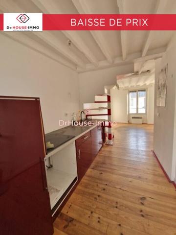 Immeuble à vendre 8 pièces de 140 m²