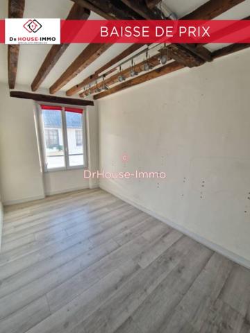 Immeuble à vendre 8 pièces de 140 m²
