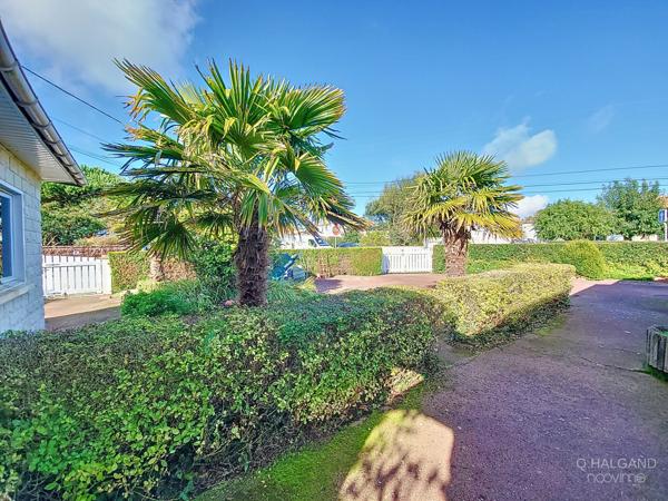 Maison à démolir - Terrain de 560m2 - Commerces et mer à pied