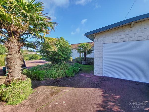 Maison à démolir - Terrain de 560m2 - Commerces et mer à pied