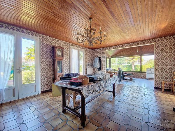 Maison à démolir - Terrain de 560m2 - Commerces et mer à pied