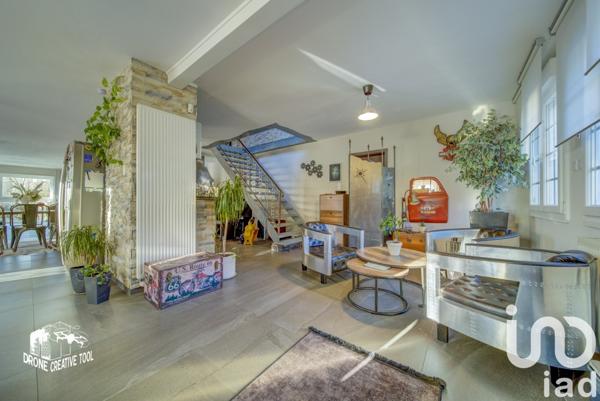 Appartement à vendre 7 pièces 222 m² Saint-Julien-lès-Metz