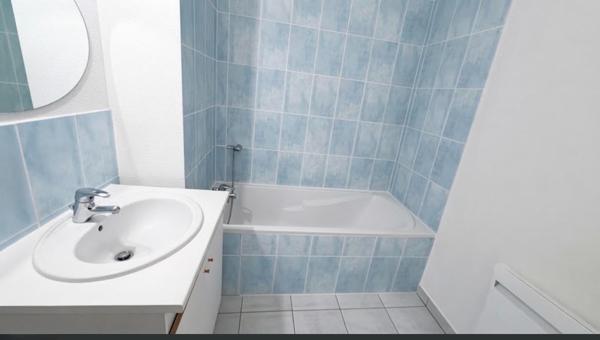 Appartement Clermont Ferrand 3 pièce(s) avec balcon, box et cave