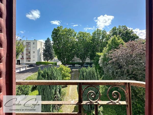 GRENOBLE (38) Bajatière, Maison années 1920 à renover sur un terrain de 800m²