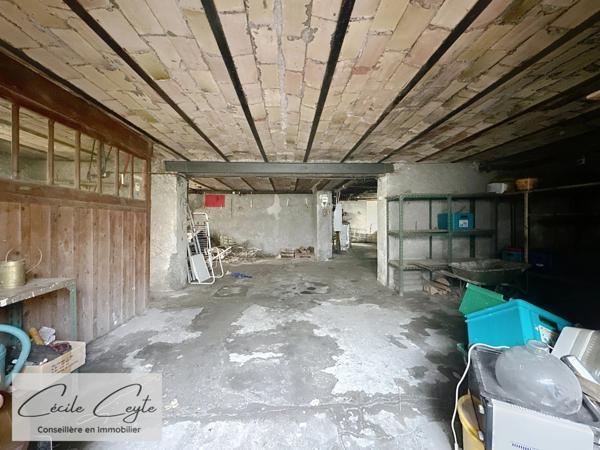 GRENOBLE (38) Bajatière, Maison années 1920 à renover sur un terrain de 800m²