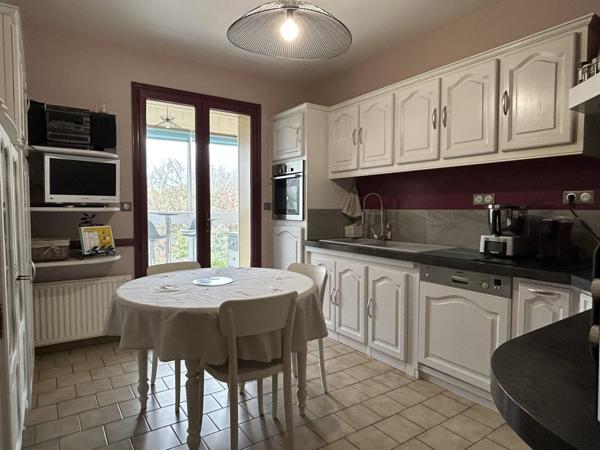 Maison - 6 pièces - 142 m²