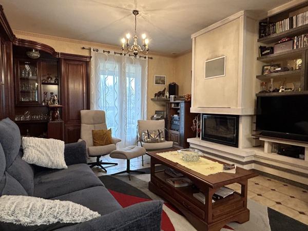 Maison - 6 pièces - 142 m²