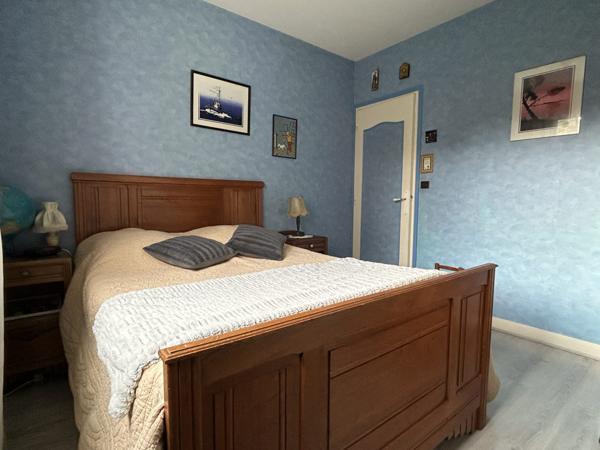 Maison - 6 pièces - 142 m²