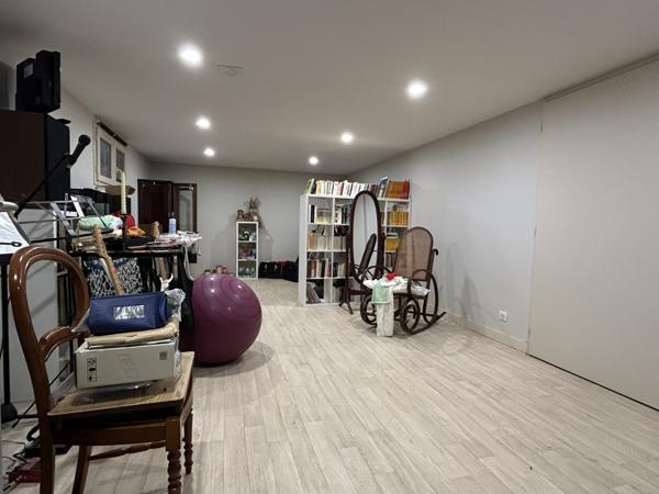 Maison - 6 pièces - 142 m²