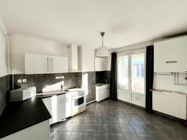 APPARTEMENT T4 CHAVANT - EMPLACEMENT IDEAL