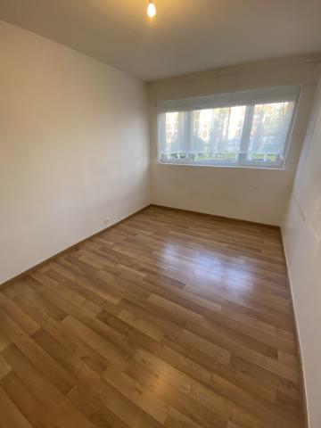 Appartement familial T6 proche de l'hôpital et de ces commod