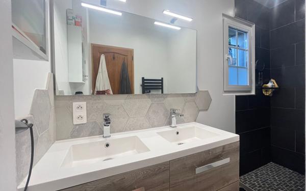 Maison à vendre    6 pièces •  Alençon