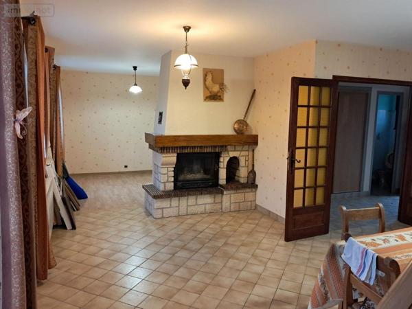 Maison à vendre à Parcé-sur-Sarthe dans la Sarthe (72300), ref : 72068-1936