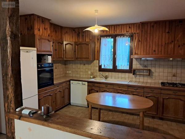 Maison à vendre à Parcé-sur-Sarthe dans la Sarthe (72300), ref : 72068-1936